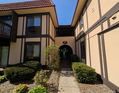 9 Loudon Drive - Photo Thumbnail 1