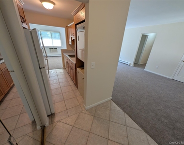 9 Loudon Drive - Photo Thumbnail 8