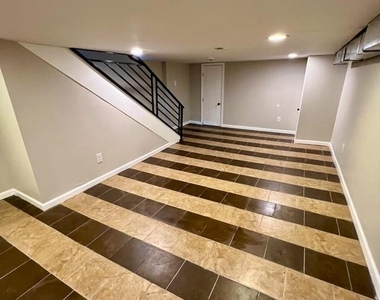 3904 Aspen Street - Photo Thumbnail 10