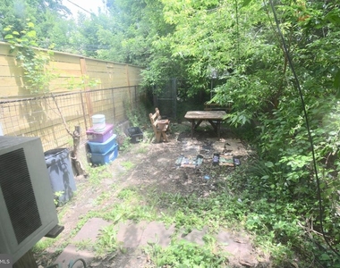 3690 Eveline Street - Photo Thumbnail 19