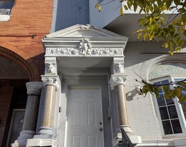 1921 W Diamond Street - Photo Thumbnail 3