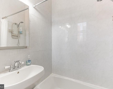250 S 13th Street - Photo Thumbnail 11