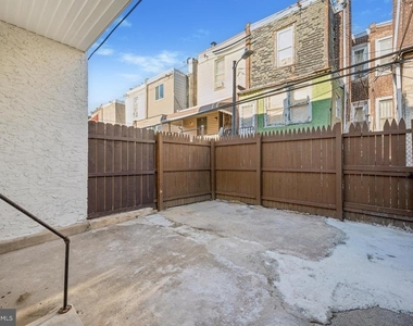 2964 N Taylor Street - Photo Thumbnail 9