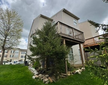 202 Fox Trail - Photo Thumbnail 3