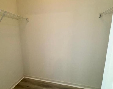 202 Fox Trail - Photo Thumbnail 29