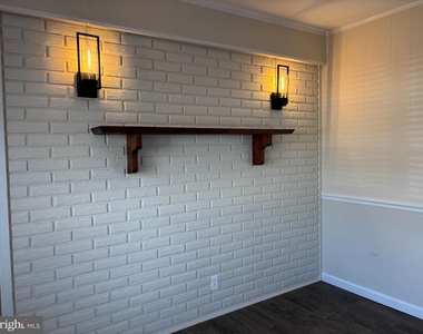 601 Sherwood Place - Photo Thumbnail 25