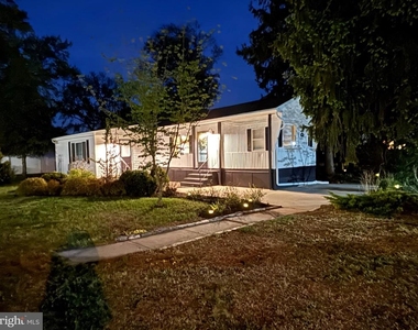 601 Sherwood Place - Photo Thumbnail 1