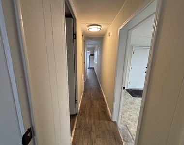 601 Sherwood Place - Photo Thumbnail 33