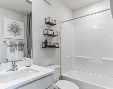 228 Macoun Way - Photo Thumbnail 14
