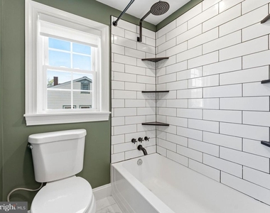 411 Chapel Ave E - Photo Thumbnail 21