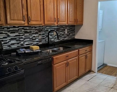 5538 Karen Elaine Drive - Photo Thumbnail 3