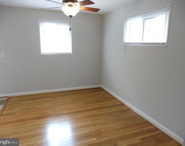 11501 Monongahela Drive - Photo Thumbnail 2