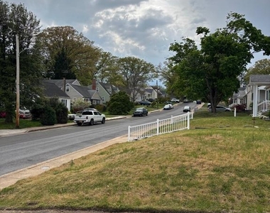 120 Northwood Drive - Photo Thumbnail 6