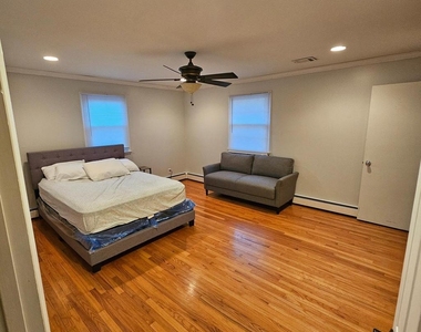 3616 Clifmar Road - Photo Thumbnail 18