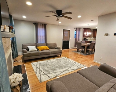 3616 Clifmar Road - Photo Thumbnail 9