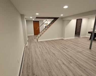 3616 Clifmar Road - Photo Thumbnail 5