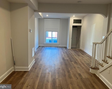715 N Kenwood Avenue - Photo Thumbnail 8
