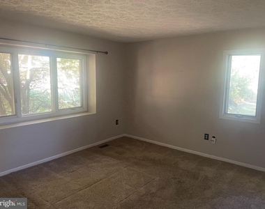 8309 Richardson Nursery Road - Photo Thumbnail 4