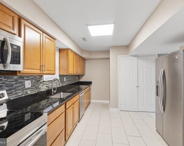358 Kimwood Road - Photo Thumbnail 4