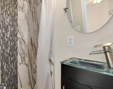 1720 H Street Ne - Photo Thumbnail 23