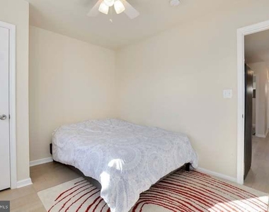 1720 H Street Ne - Photo Thumbnail 21