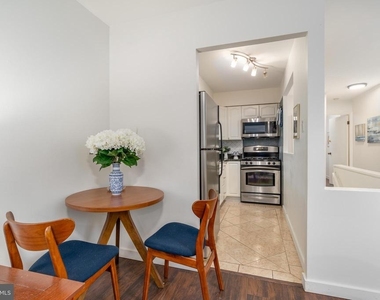 1245 13th Street Nw - Photo Thumbnail 3