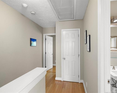 421 Cityview Lane - Photo Thumbnail 24