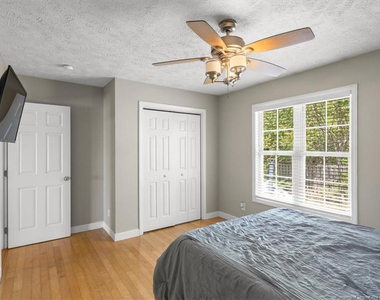 421 Cityview Lane - Photo Thumbnail 28