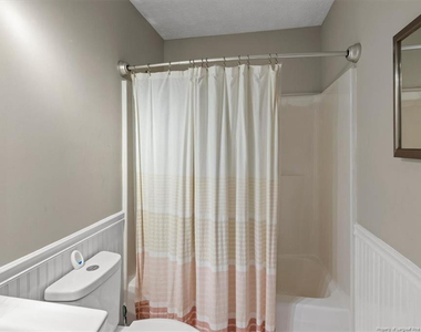 421 Cityview Lane - Photo Thumbnail 26