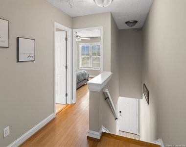 421 Cityview Lane - Photo Thumbnail 21
