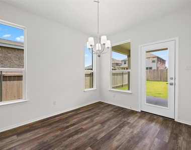 3643 Sorriso Ln - Photo Thumbnail 10