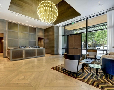 70 Rainey St - Photo Thumbnail 20