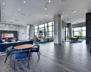 70 Rainey St - Photo Thumbnail 24