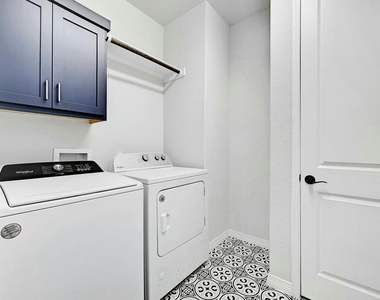 204 Belford St - Photo Thumbnail 19