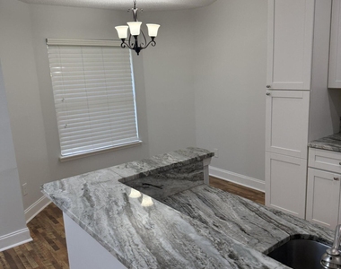 2063 Las Brisas Court - Photo Thumbnail 11