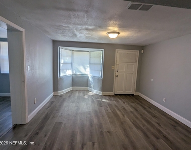 1834 Meharry Avenue - Photo Thumbnail 1