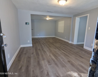 1834 Meharry Avenue - Photo Thumbnail 3