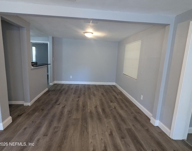 1834 Meharry Avenue - Photo Thumbnail 2