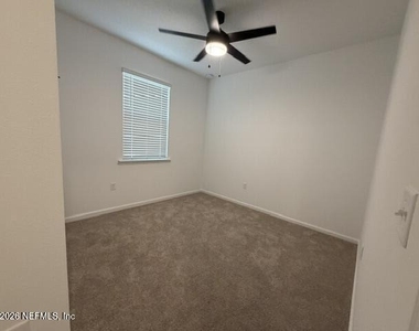 915 Cedar Slough Drive - Photo Thumbnail 18