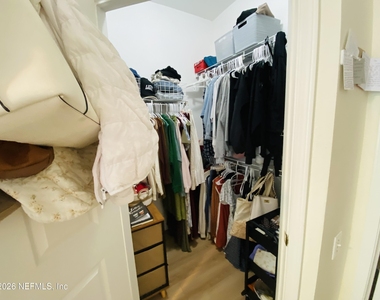 10550 Baymeadows Road - Photo Thumbnail 10