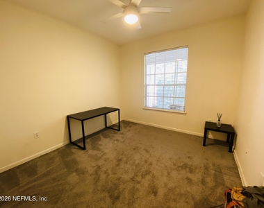 10550 Baymeadows Road - Photo Thumbnail 13