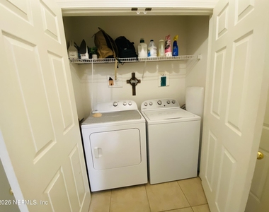 10550 Baymeadows Road - Photo Thumbnail 16