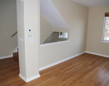 2226 Daybreak Drive - Photo Thumbnail 6