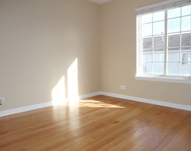 2226 Daybreak Drive - Photo Thumbnail 9