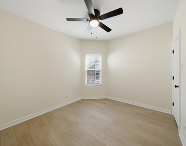4957 W Superior Street - Photo Thumbnail 4