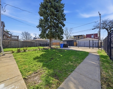 4957 W Superior Street - Photo Thumbnail 13