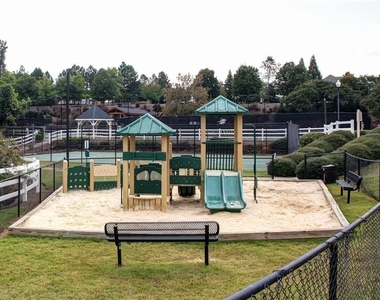 1992 Hoods Fort Circle Nw - Photo Thumbnail 51