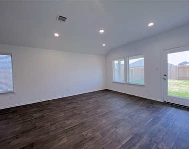 21227 Alder Oaks Drive - Photo Thumbnail 9
