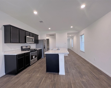 21227 Alder Oaks Drive - Photo Thumbnail 6