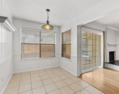 6327 Lynkat Lane - Photo Thumbnail 11